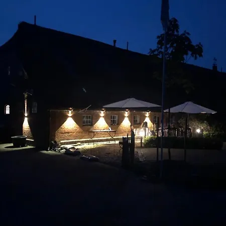 Gut Strackholt Seemannsgarn *